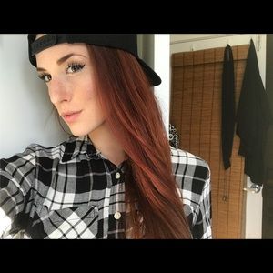 Meet your Posher, Claire